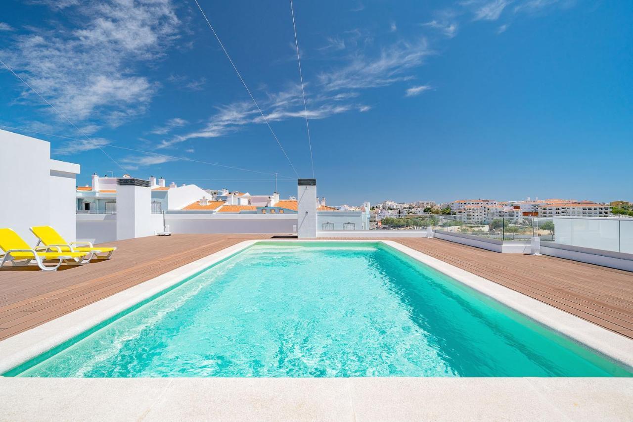 Casa Comer - Modern In Lagos